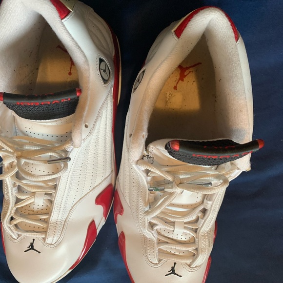 Jordan 14 candy cane size 13 - Picture 2 of 4